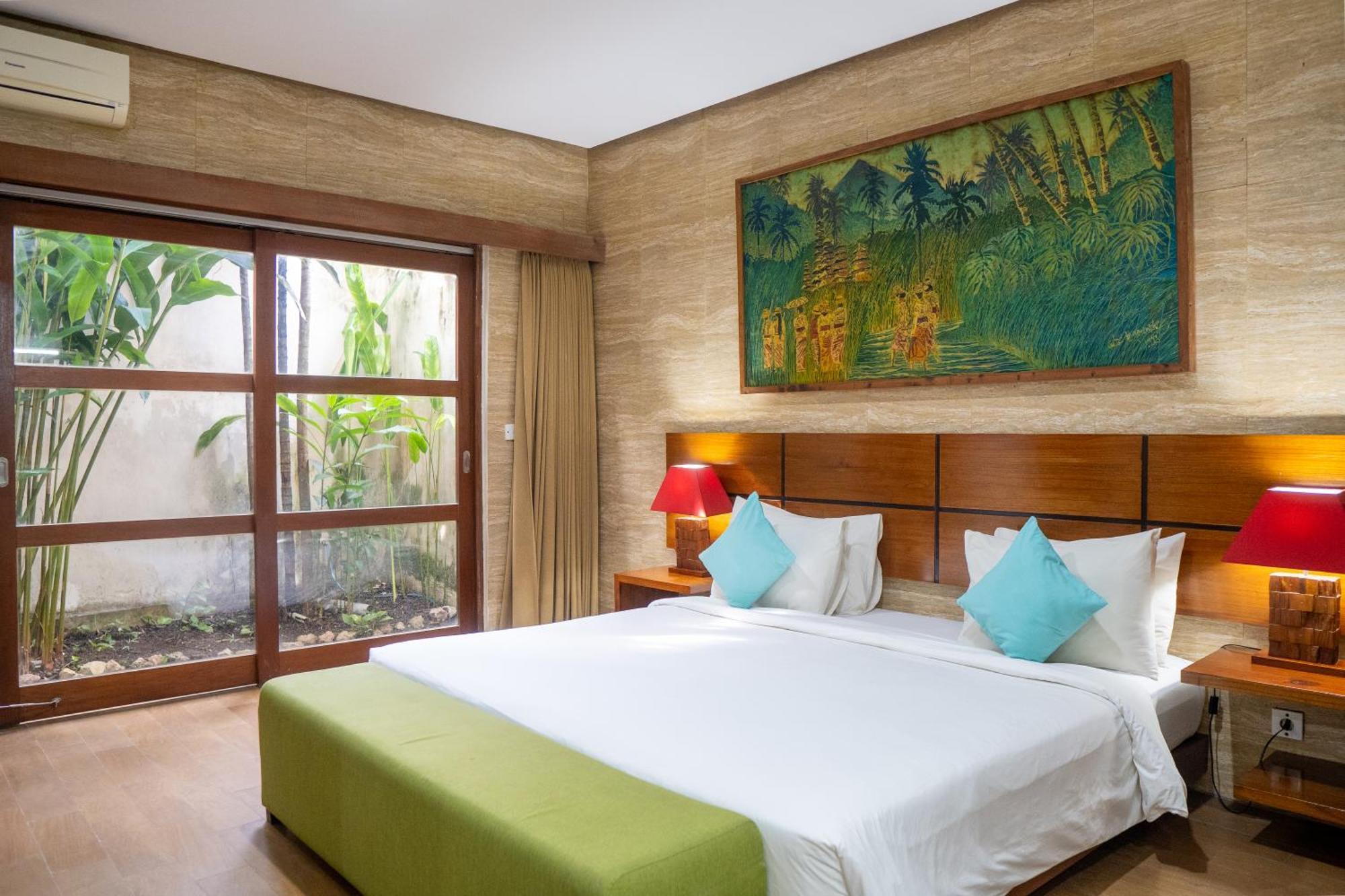 The Green Zhurga Suite Kerobokan  Exterior photo